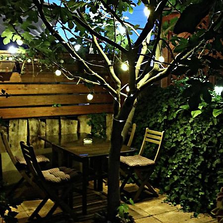 Muveszhaz Apartman Balatonfured Exterior photo